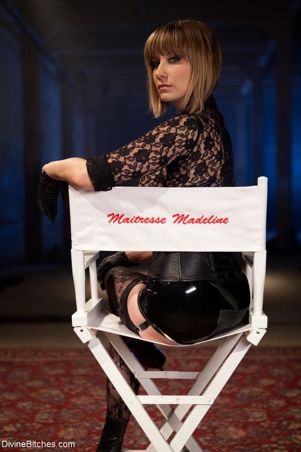 Perky whore gets the best of a man by pinch - XXX Dessert - Picture 2