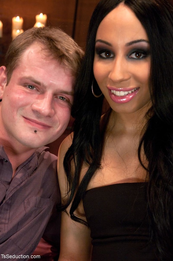 Sinister tranny’s condom-covered cock slide - XXX Dessert - Picture 1