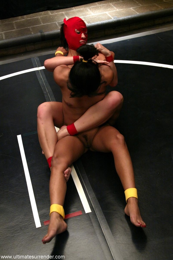 Hottie with red mask knows some secret ninj - XXX Dessert - Picture 11