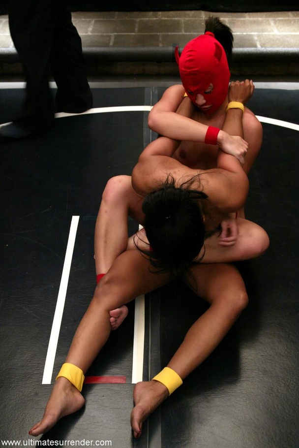 Hottie with red mask knows some secret ninj - XXX Dessert - Picture 12