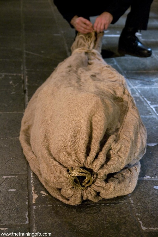 Young woman is an eager one who wishes to p - XXX Dessert - Picture 7