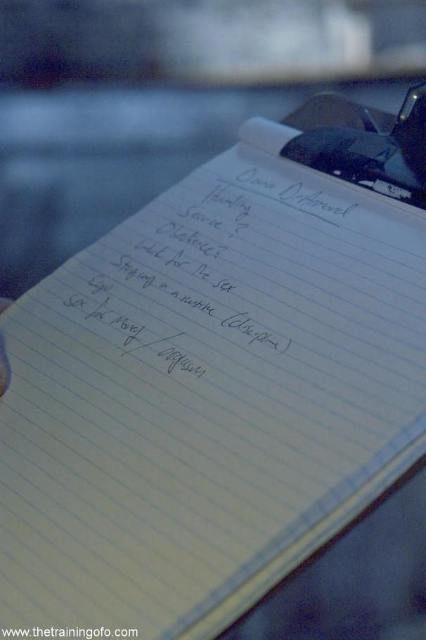 Slave collects cum in her mouth after she h - XXX Dessert - Picture 1