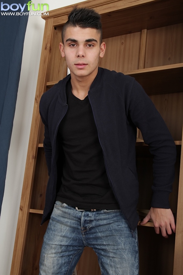 Flawless Ryan Tanek shows off rock hard body and perfect dick - XXXonXXX - Pic 1