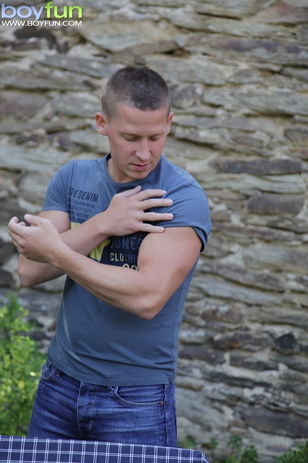 Super fit Michael strokes his thick cock and blows his load outside - XXXonXXX - Pic 1