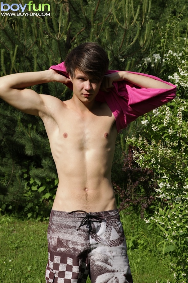 Cute guy wearing pink shirt has fun in the backyard and poses doggy style - XXXonXXX - Pic 5