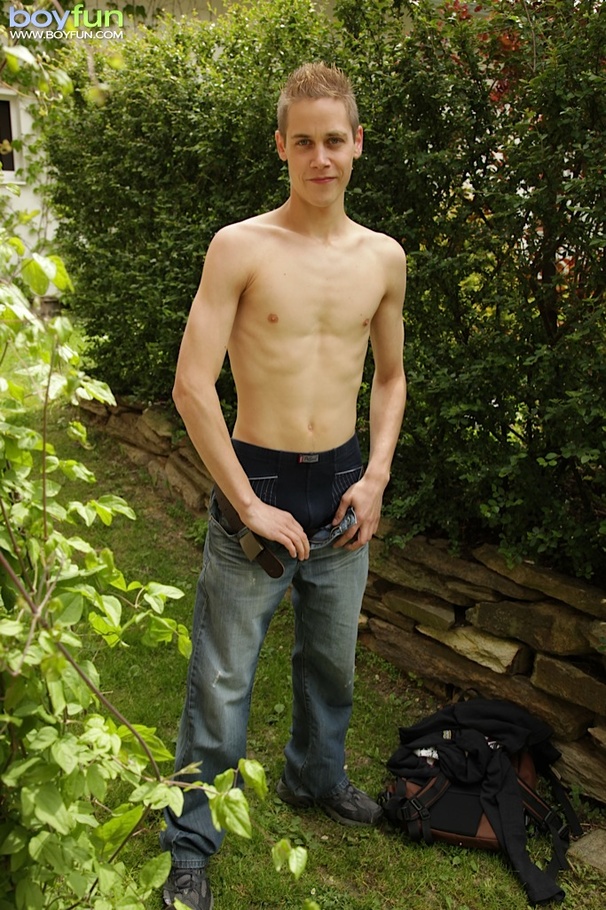 The best place for this kinky dude to show his nice cock and ass - XXXonXXX - Pic 6