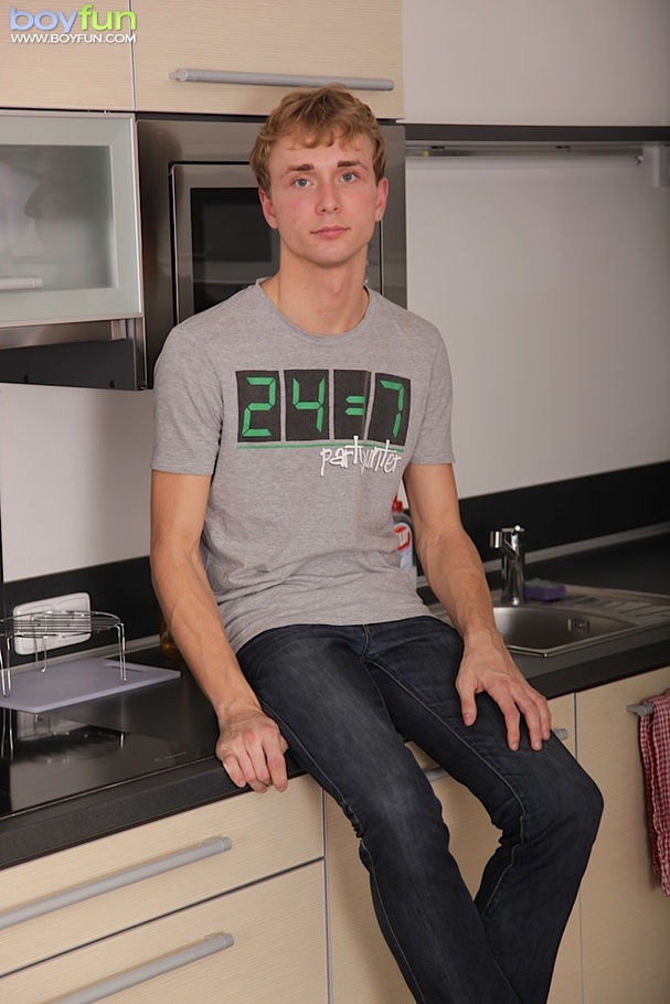 Have fun with dinner after this prick unload his cum in the kitchen - XXXonXXX - Pic 2