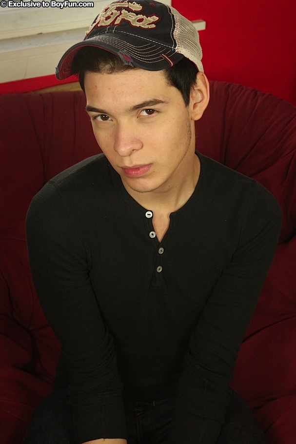 This guy has the most perfect brown eyes to please him with a facial - XXXonXXX - Pic 1