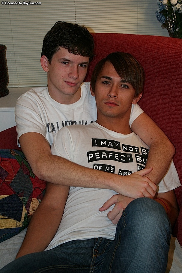 Couple of homosexuals need to kiss hot first and then ravish their assholes - XXXonXXX - Pic 3