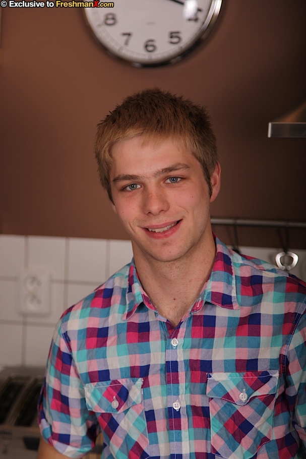 Handsome dude takes off his vari-colored checkered polo and expose his stud body before he strips down his jeans and black brief and reveals his huge dick and tight butt crack as he bends over on a kitchen table. - XXXonXXX - Pic 1