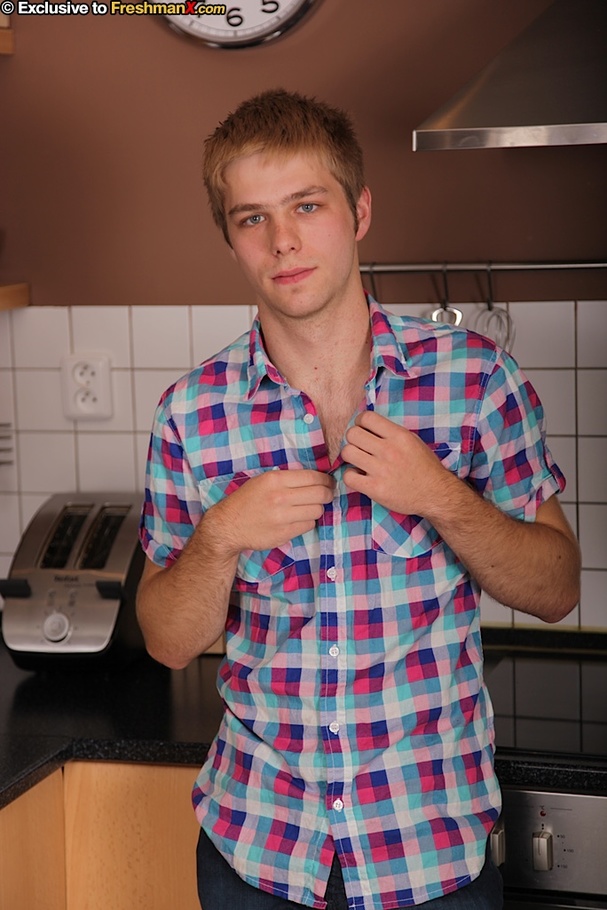 Handsome dude takes off his vari-colored checkered polo and expose his stud body before he strips down his jeans and black brief and reveals his huge dick and tight butt crack as he bends over on a kitchen table. - XXXonXXX - Pic 2