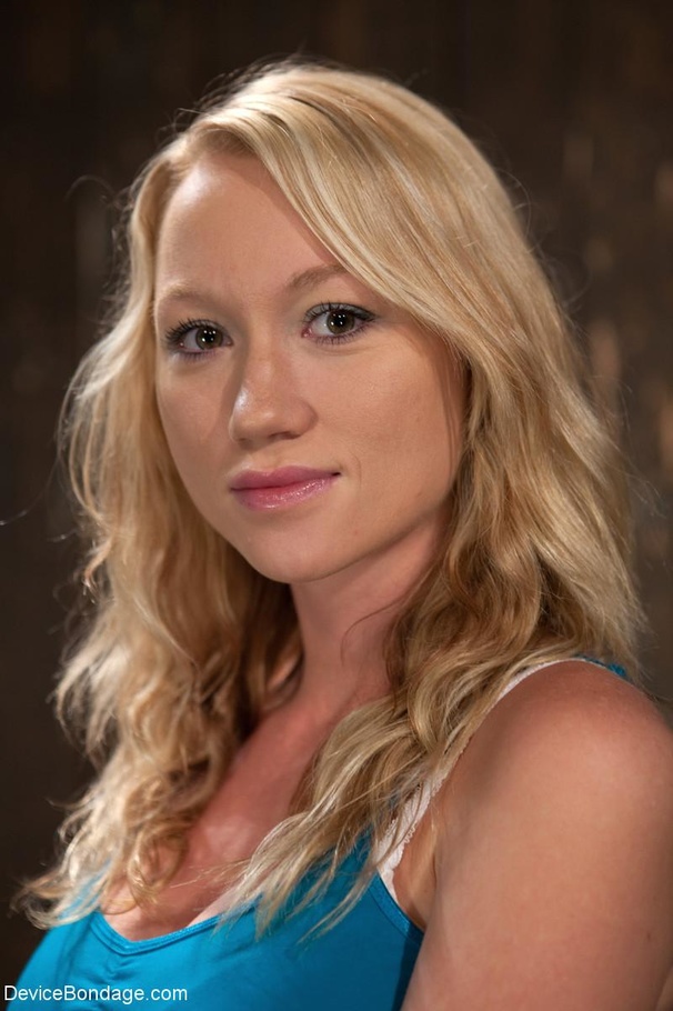 Hot blonde’s big tits feel the pull from we - XXX Dessert - Picture 1