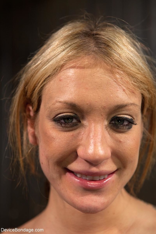 This wayward woman’s pussy is given a real  - XXX Dessert - Picture 18