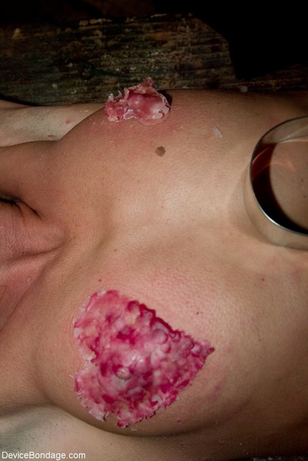 Bitch bites a bit while her soft skin feels - XXX Dessert - Picture 9
