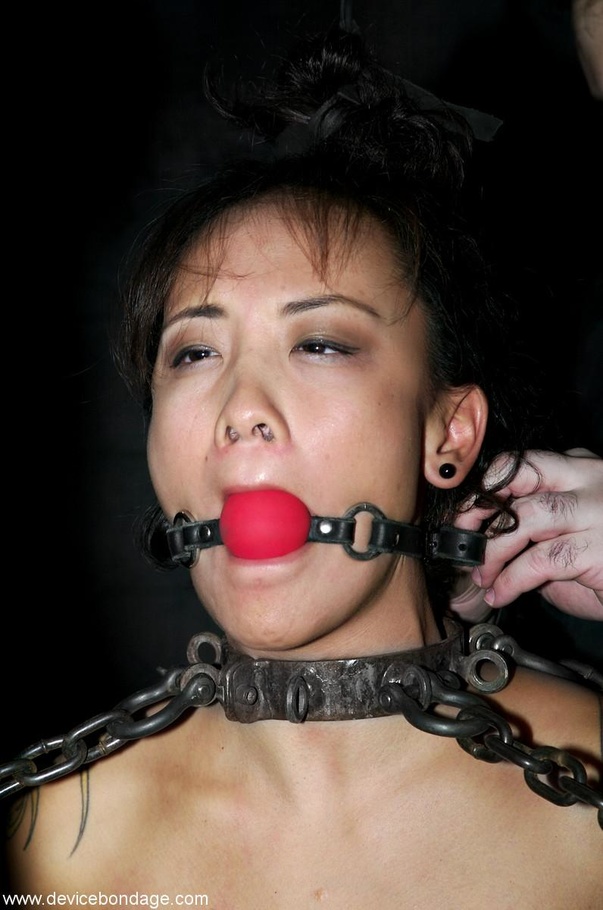 Anal hook is placed in a gal’s tush after a game of ring toss has been played on her hot ass. - XXXonXXX - Pic 11