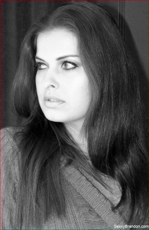 Sweet chick with juicy boobs and smoking ho - XXX Dessert - Picture 7