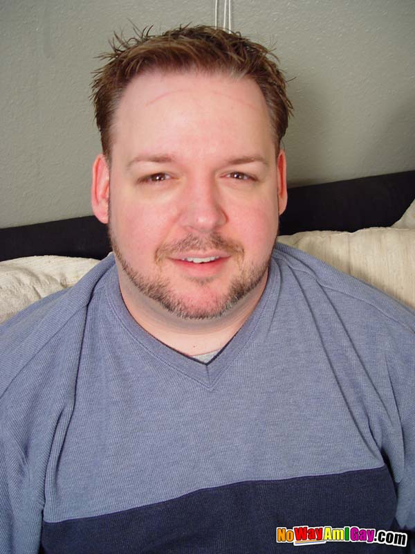 Chubby white guy takes off his clothes and  - XXX Dessert - Picture 1
