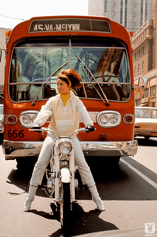 Pretty chicks in hot outfits happy to show  - XXX Dessert - Picture 7