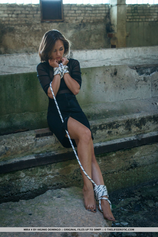 Slut bound and tied outdoors shows her mois - XXX Dessert - Picture 2