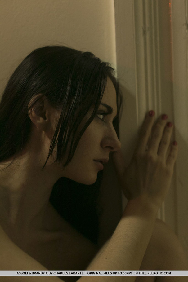 Beautiful girl in lingerie fingers herself  - XXX Dessert - Picture 6