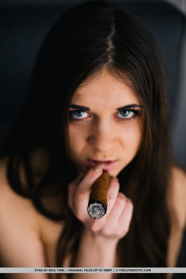 Sultry brunette smokes her cigar and spread - XXX Dessert - Picture 14