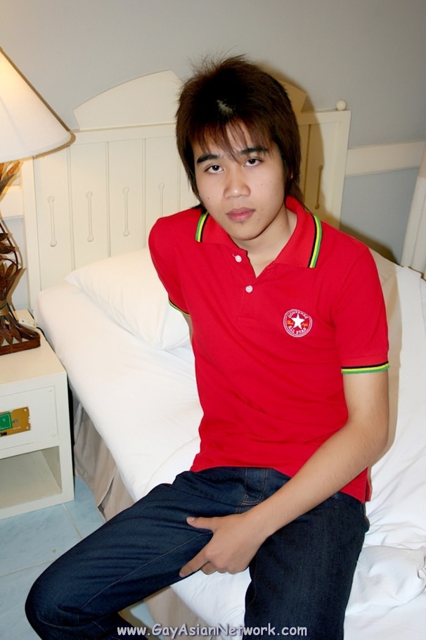 Cute Asian boy slowly peels off his red shi - XXX Dessert - Picture 1