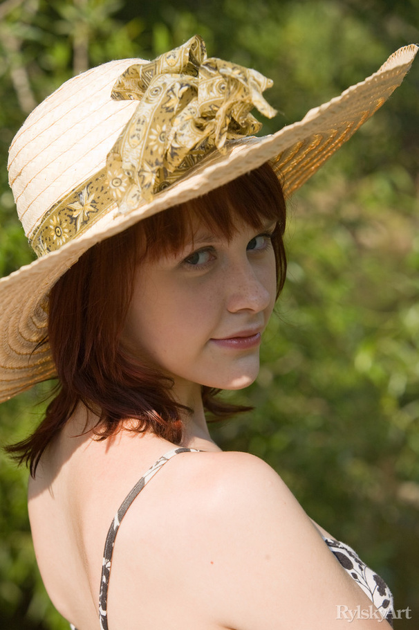 Nude redhead girl looks beauty at wild natu - XXX Dessert - Picture 1
