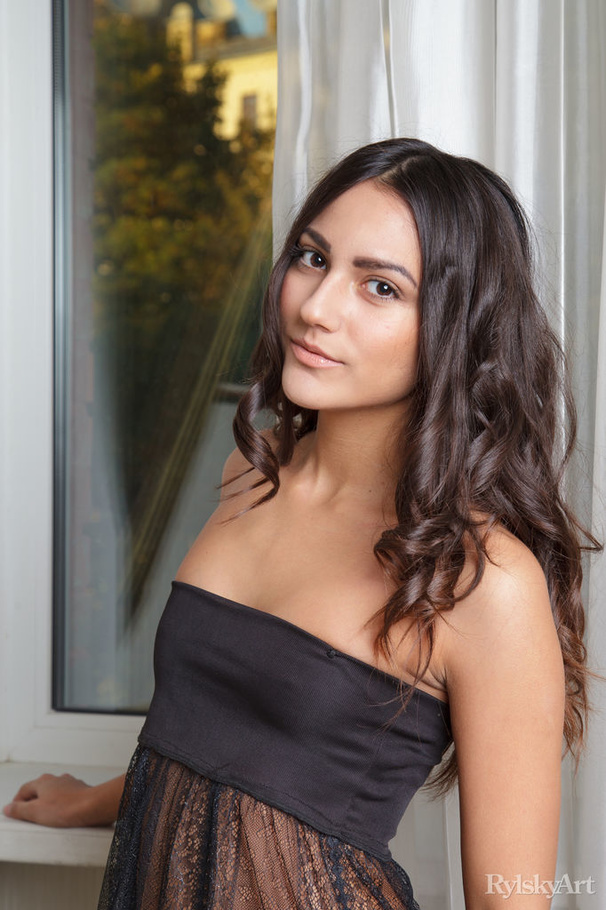Slender brunette pulls off black underwear  - XXX Dessert - Picture 1