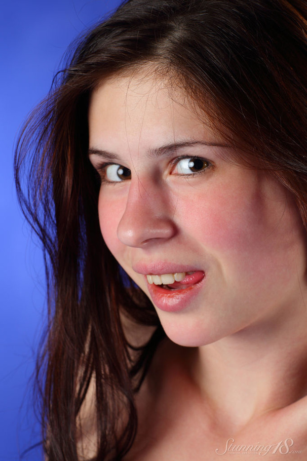 Sweet brunette chick sticks her pink tongue - XXX Dessert - Picture 16