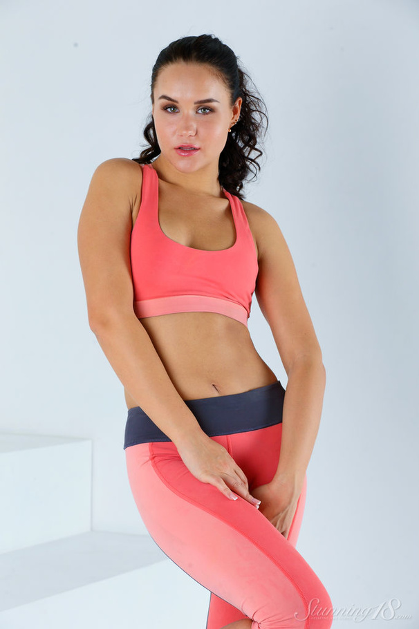 Fit latina model in pink workout tights str - XXX Dessert - Picture 2