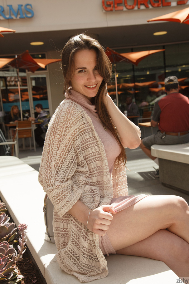 Braless fox is not wearing panties in publi - XXX Dessert - Picture 1