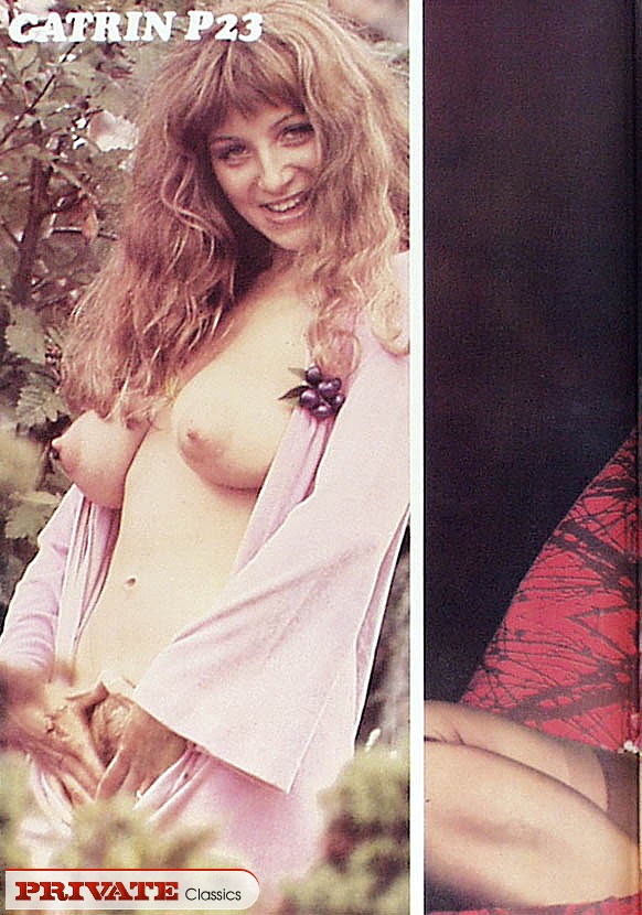 Luscious babe pulls up her black dress then - XXX Dessert - Picture 5