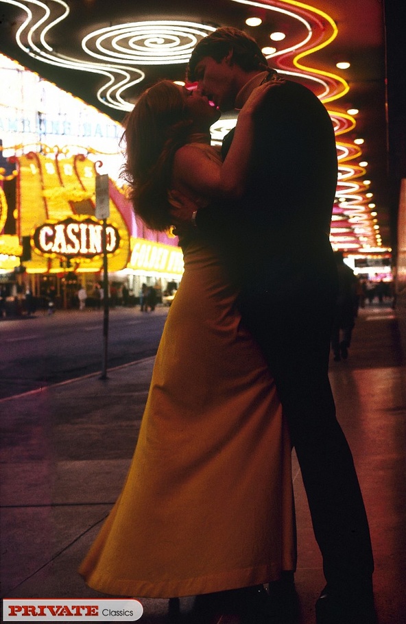 Steaming hot chick teases her boyfriend wit - XXX Dessert - Picture 2