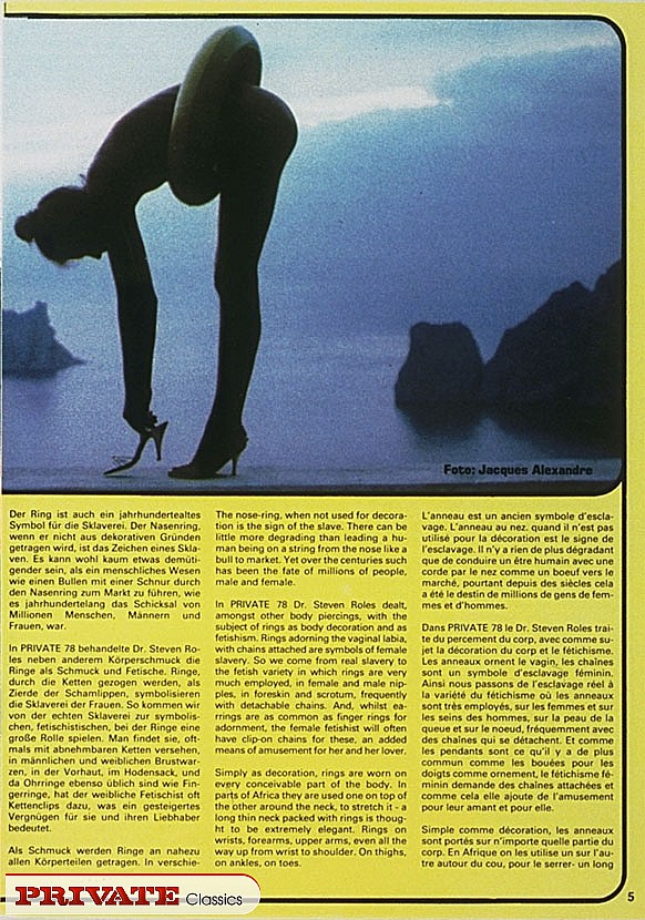 Luscious babe with steaming hot body in bla - XXX Dessert - Picture 2