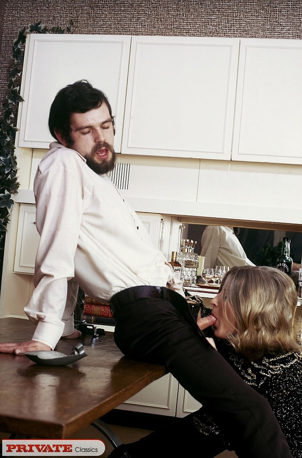 Smoking hot blonde chick teases a handsome  - XXX Dessert - Picture 4