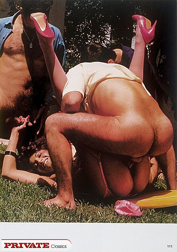 Foxy babe with luscious body in brown dress - XXX Dessert - Picture 11