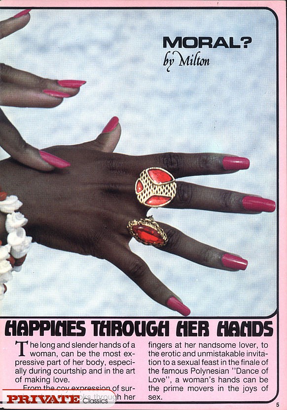 Luscious blonde displays her steaming hot b - XXX Dessert - Picture 2