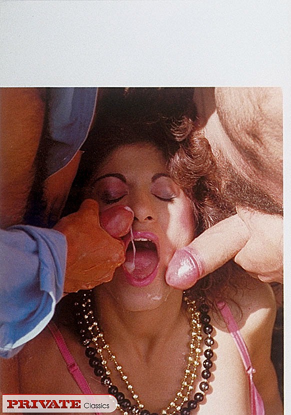 Naked blonde with banging body lays naked o - XXX Dessert - Picture 11