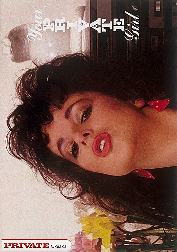 Naked hottie reveals her steaming hot body  - XXX Dessert - Picture 6