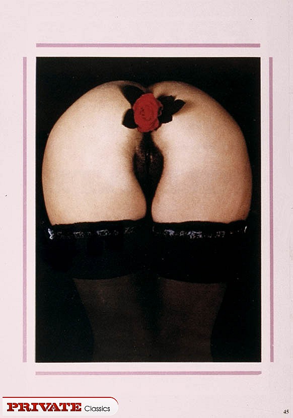 Steaming hot chick displays her alluring bo - XXX Dessert - Picture 7