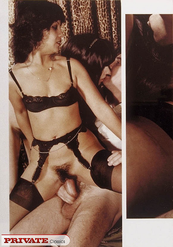 Blonde chick with steaming hot body lets he - XXX Dessert - Picture 4