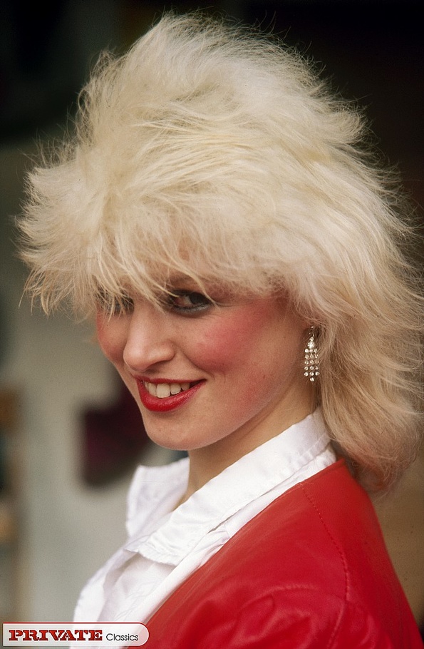 Blonde hotties with alluring bodies in diff - XXX Dessert - Picture 4