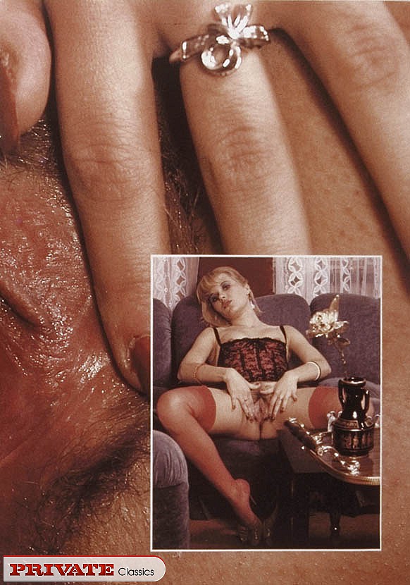 Naked chick with sweet boobs and hot body a - XXX Dessert - Picture 6