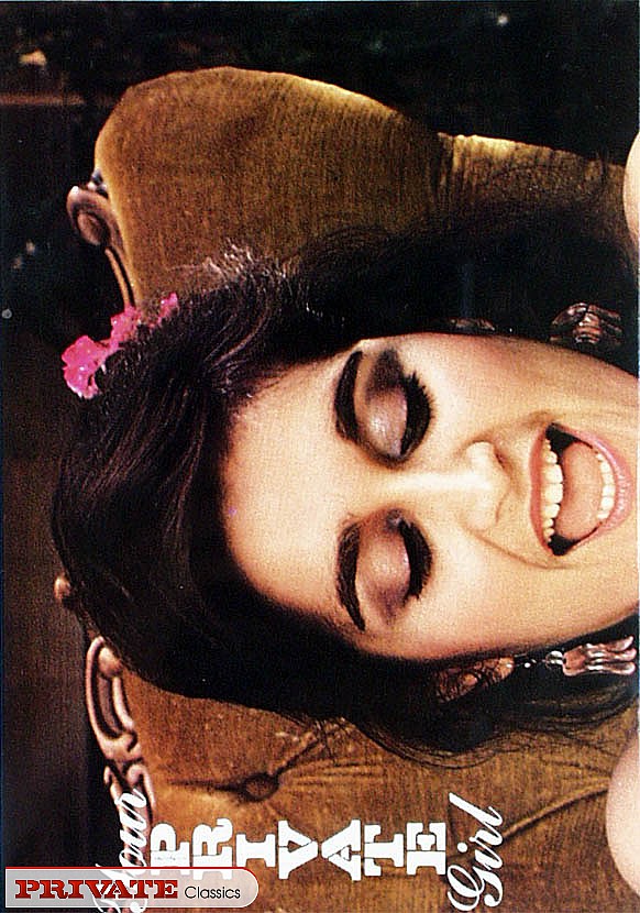 Beautiful babe reveals her banging body wit - XXX Dessert - Picture 8