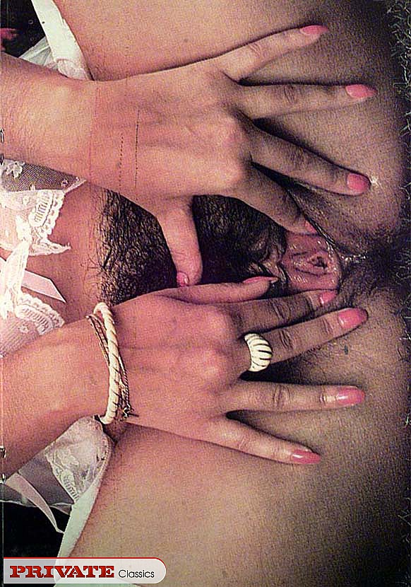 Beautiful babe reveals her banging body wit - XXX Dessert - Picture 10