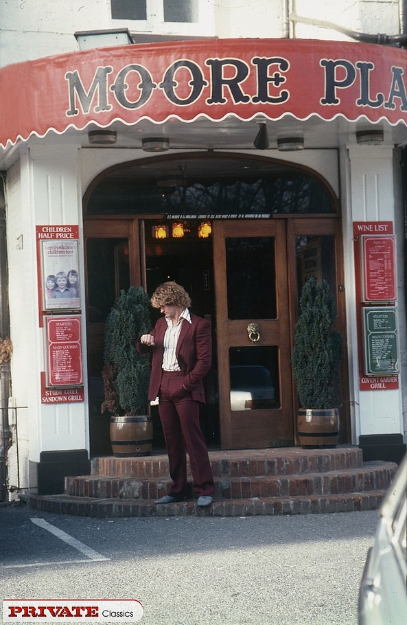 Luscious hottie teases her stud boyfriend w - XXX Dessert - Picture 1