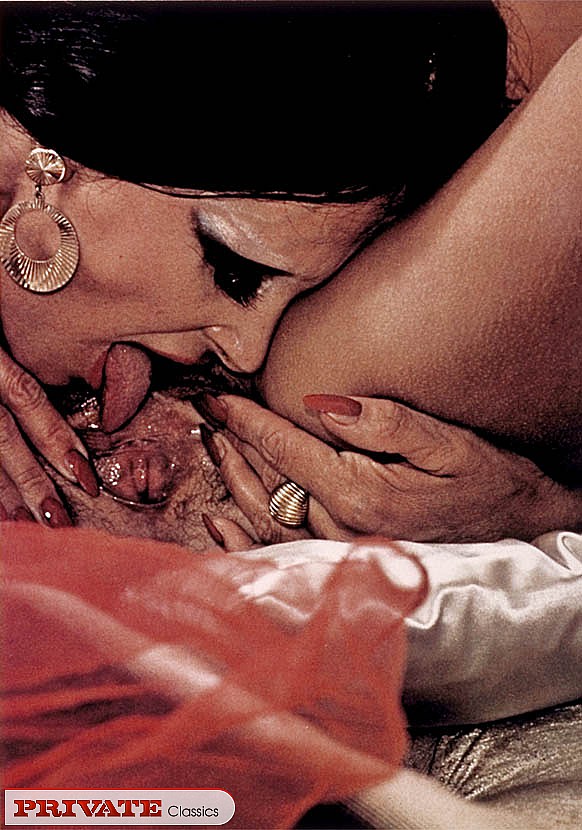 Luscious hottie with stunning body wearing  - XXX Dessert - Picture 9