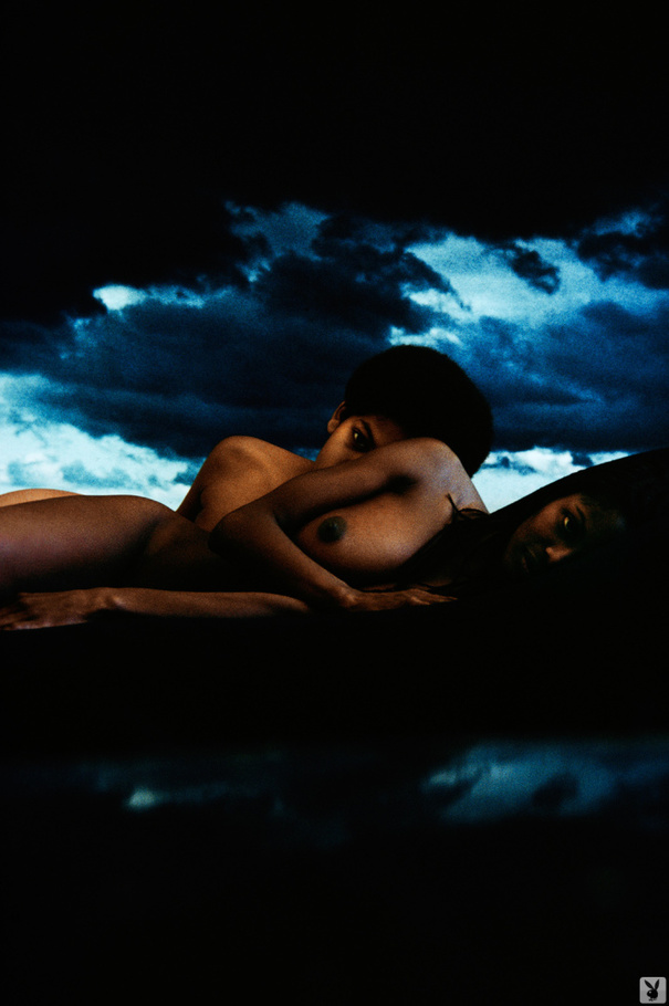 Erotic dark beauty smoking naked in bed showing her beautiful curves - XXXonXXX - Pic 10