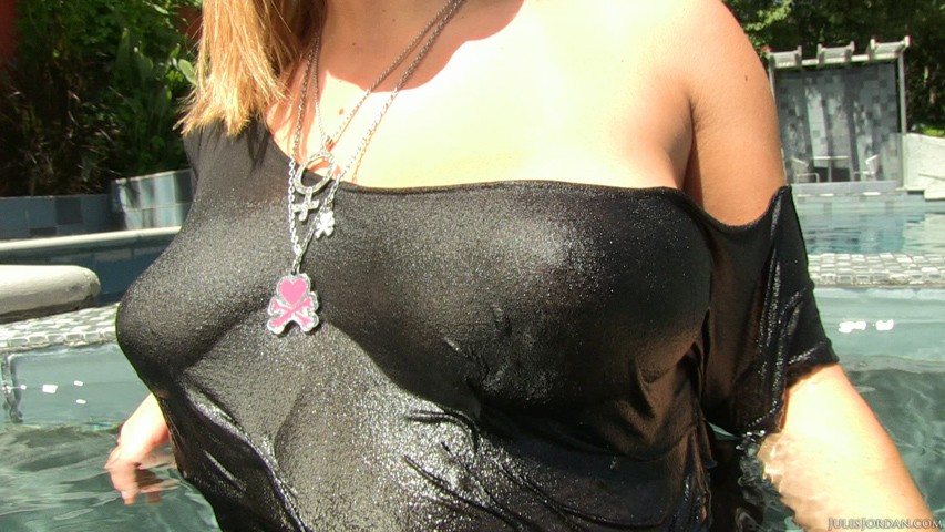 Brunette babe sucks and fucks cock from a hot POV. - XXXonXXX - Pic 2