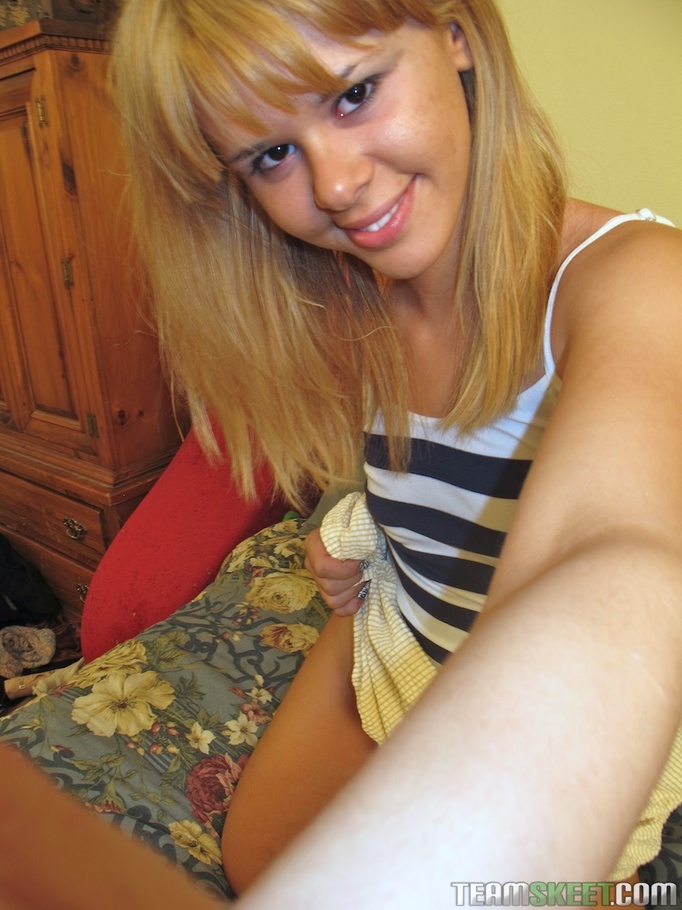 Pretty blonde teen took off her striped top - XXX Dessert - Picture 1